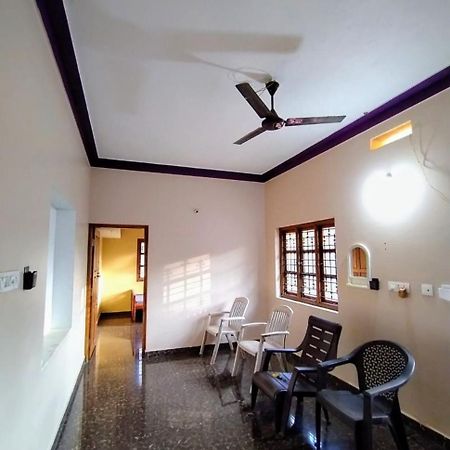 גוקרנה Amogha Homestay מראה חיצוני תמונה